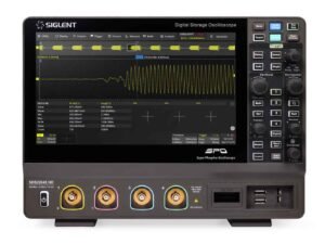 Siglent SDS2204X HD 12 bit, 4Ch, 200MHz, 2GSa/s High Resolution Oscilloscope